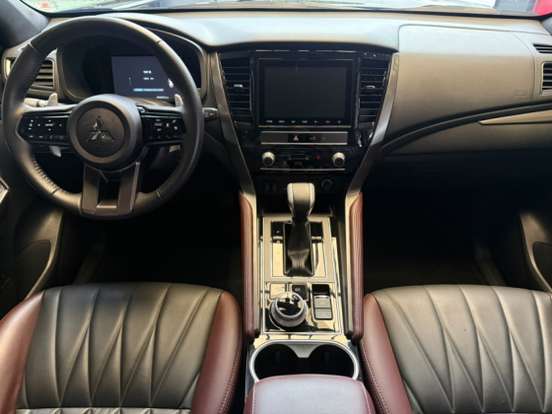 MITSUBISHI-PAJERO SPORT-2024