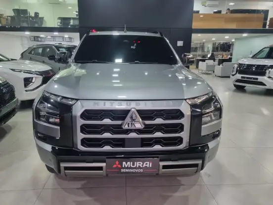 MITSUBISHI-TRITON-2.4 BITURBO DIESEL CD KATANA 4X4 AUTOMÁTICO MITSUBISHI-TRITON-2025