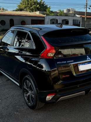 MITSUBISHI-ECLIPSE CROSS-2021
