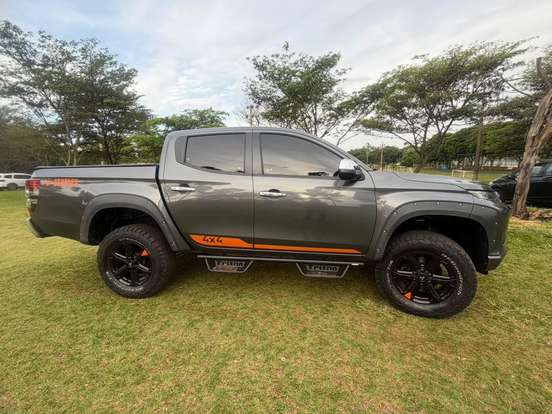 MITSUBISHI-L200 TRITON-2.4 16V TURBO DIESEL SPORT HPE SERTÕES CD 4P 4X4 AUTOMÁTICO MITSUBISHI-L200 TRITON-2021