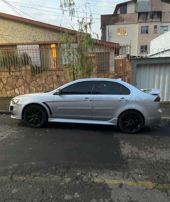 MITSUBISHI-LANCER-2012