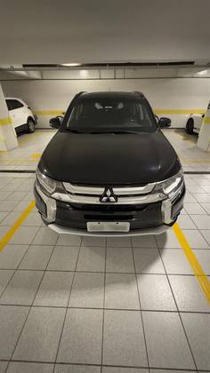 MITSUBISHI OUTLANDER 3.0 GT 4X4 V6 24V GASOLINA 4P AUTOMÁTICO