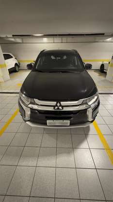 MITSUBISHI-OUTLANDER-2016