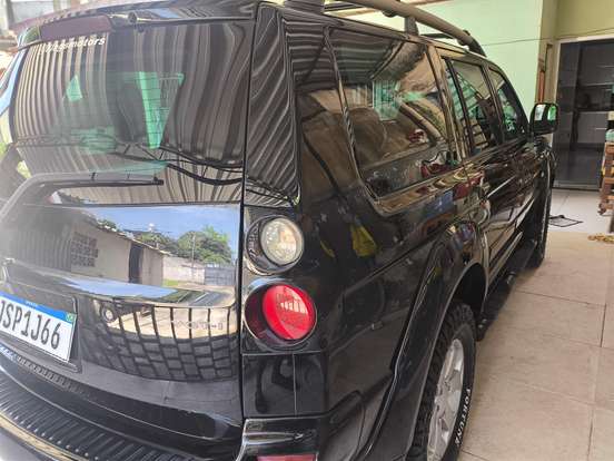 MITSUBISHI-PAJERO-2.5 HD 4X4 8V TURBO INTERCOOLER DIESEL 4P MANUAL MITSUBISHI-PAJERO-2009