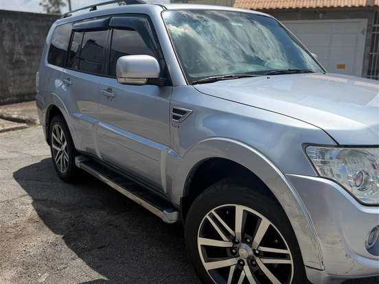 MITSUBISHI-PAJERO FULL-3.2 HPE 4X4 16V DIESEL 2P AUTOMÁTICO MITSUBISHI-PAJERO FULL-2013