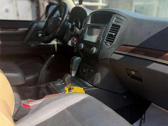MITSUBISHI-PAJERO FULL-3.2 HPE 4X4 16V DIESEL 2P AUTOMÁTICO MITSUBISHI-PAJERO FULL-2013