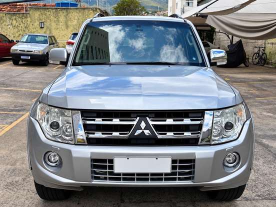 MITSUBISHI-PAJERO FULL-3.2 HPE 4X4 16V TURBO INTERCOOLER DIESEL 2P AUTOMÁTICO MITSUBISHI-PAJERO FULL-2011