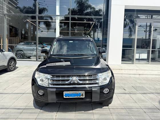 MITSUBISHI PAJERO FULL 3.8 HPE 4X4 V6 24V GASOLINA 4P AUTOMÁTICO