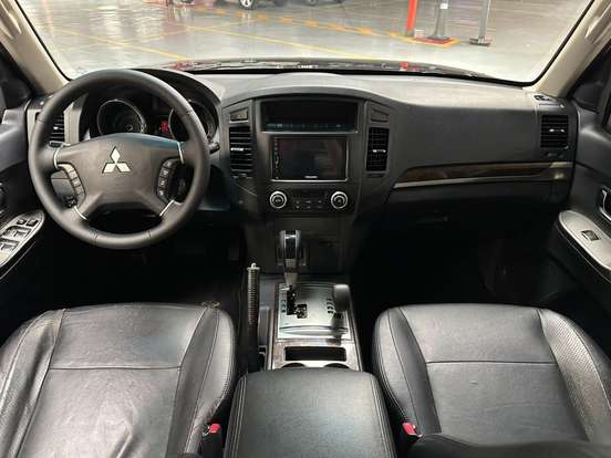 MITSUBISHI-PAJERO FULL-3.8 HPE 4X4 V6 24V GASOLINA 4P AUTOMÁTICO MITSUBISHI-PAJERO FULL-2013