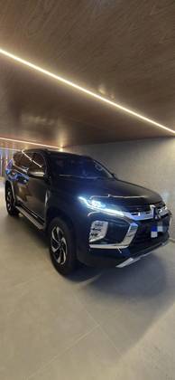 MITSUBISHI PAJERO SPORT 2.4 16V MIVEC TURBO DIESEL HPE AWD AUTOMÁTICO