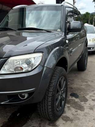 MITSUBISHI-PAJERO TR4-2012