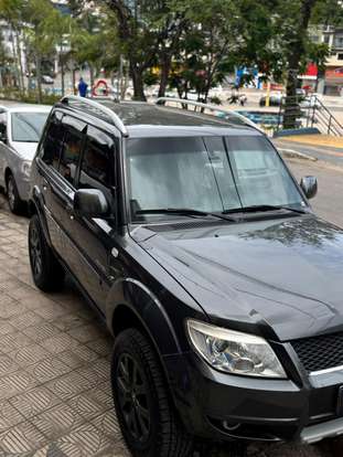 MITSUBISHI-PAJERO TR4-2.0 4X4 16V 140CV FLEX 4P AUTOMÁTICO MITSUBISHI-PAJERO TR4-2012
