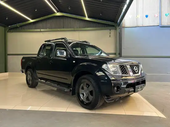 NISSAN-FRONTIER-2.5 LE 4X4 CD TURBO ELETRONIC DIESEL 4P AUTOMÁTICO NISSAN-FRONTIER-2012