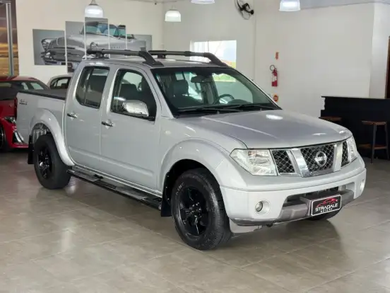 NISSAN-FRONTIER-2.5 LE 4X4 CD TURBO ELETRONIC DIESEL 4P MANUAL NISSAN-FRONTIER-2011
