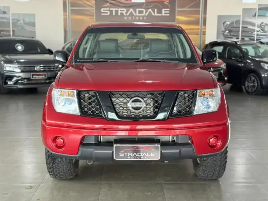 NISSAN-FRONTIER-2011