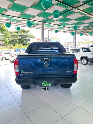 NISSAN-FRONTIER-2020