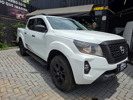 NISSAN FRONTIER 2.3 16V TURBO DIESEL ATTACK CD 4X4 AUTOMÁTICO