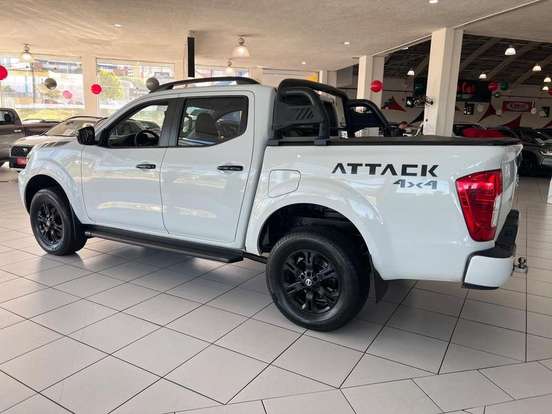 NISSAN-FRONTIER-2022
