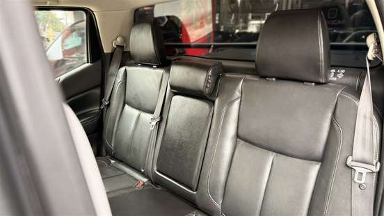 NISSAN-FRONTIER-2021
