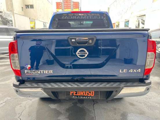 NISSAN-FRONTIER-2.3 16V TURBO DIESEL LE CD 4X4 AUTOMÁTICO NISSAN-FRONTIER-2020