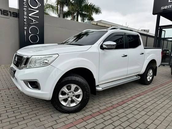 NISSAN FRONTIER 2.3 16V TURBO DIESEL LE CD 4X4 AUTOMÁTICO
