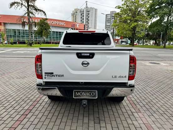 NISSAN-FRONTIER-2017