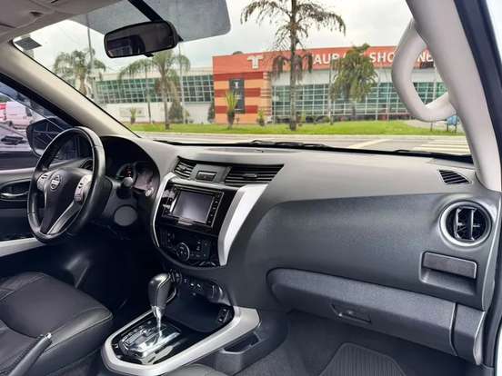 NISSAN-FRONTIER-2017