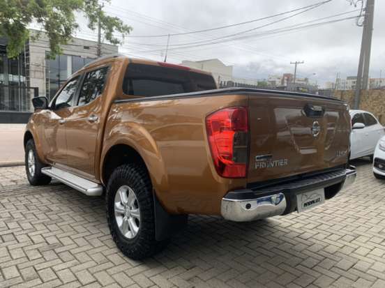 NISSAN-FRONTIER-2016