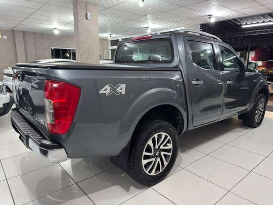 NISSAN-FRONTIER-2.3 16V TURBO DIESEL LE CD 4X4 AUTOMÁTICO NISSAN-FRONTIER-2021
