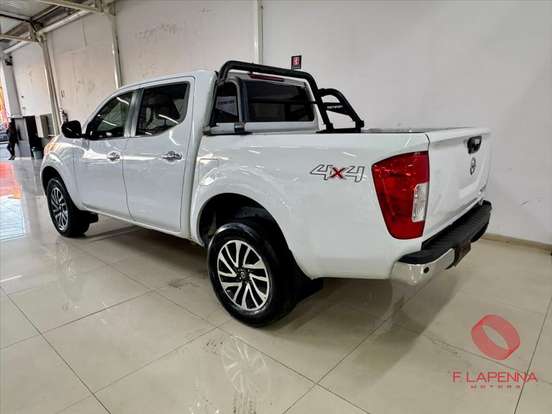 NISSAN-FRONTIER-2021