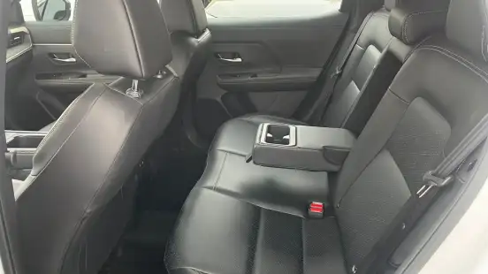 NISSAN-KICKS-2025