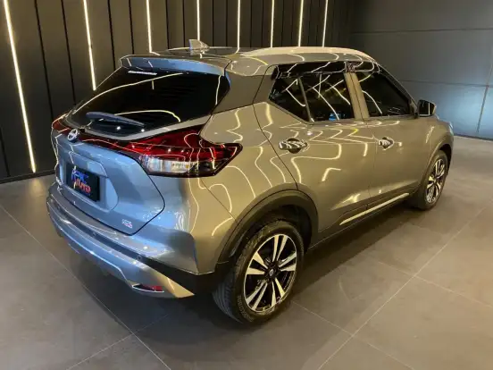 NISSAN-KICKS-2023