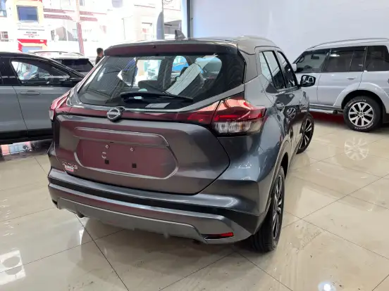 NISSAN-KICKS-2024
