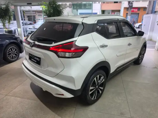 NISSAN-KICKS-2021