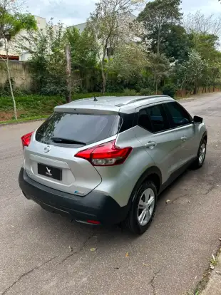 NISSAN-KICKS-2017