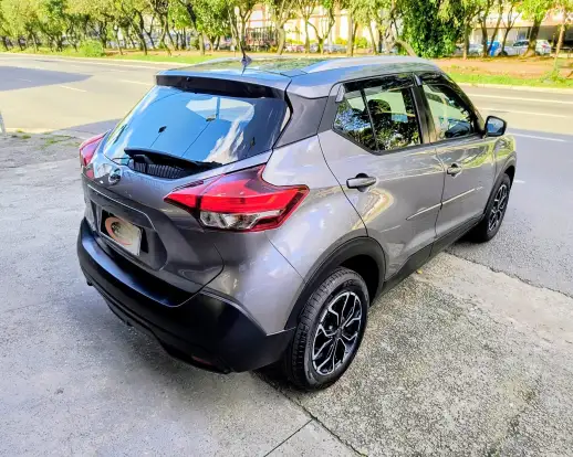 NISSAN-KICKS-2018