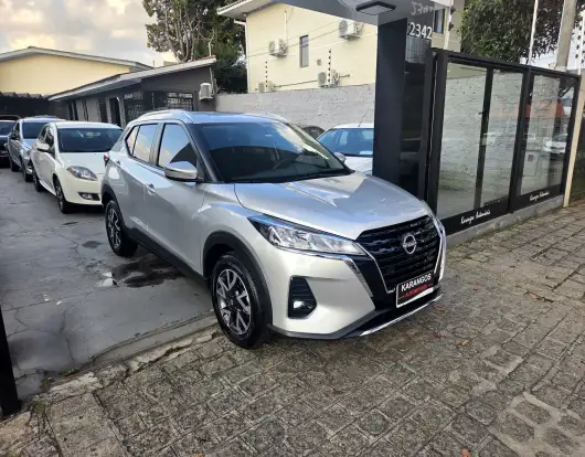 NISSAN-KICKS-2023