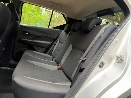 NISSAN-KICKS-1.6 16V FLEXSTART SV 4P XTRONIC NISSAN-KICKS-2017