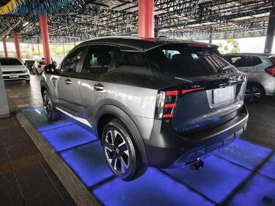 NISSAN-KICKS-2025