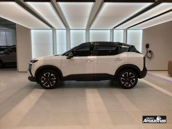 NISSAN-KICKS-2025