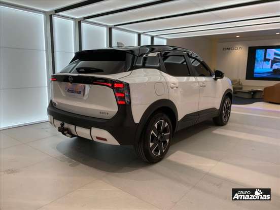 NISSAN-KICKS-2025