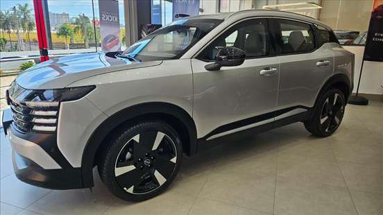 NISSAN-KICKS-2025