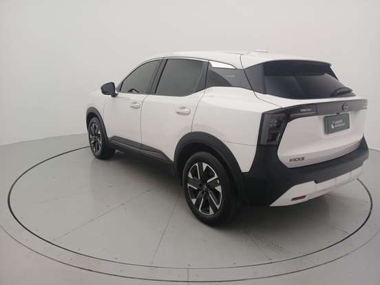NISSAN-KICKS-2025