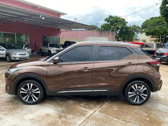 NISSAN-KICKS-2021