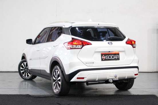 NISSAN-KICKS-2021