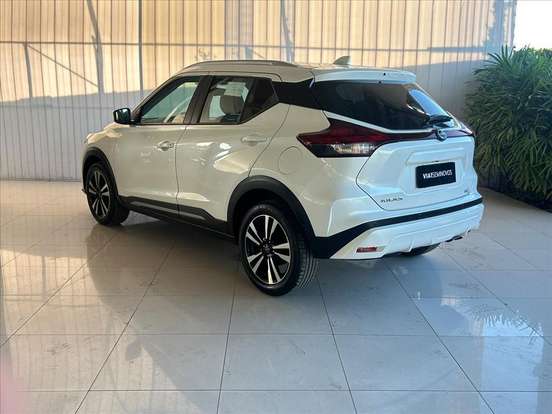 NISSAN-KICKS-2024