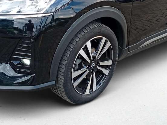 NISSAN-KICKS-2024