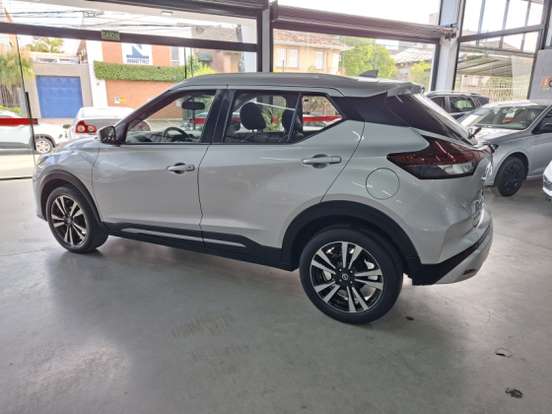 NISSAN-KICKS-2022