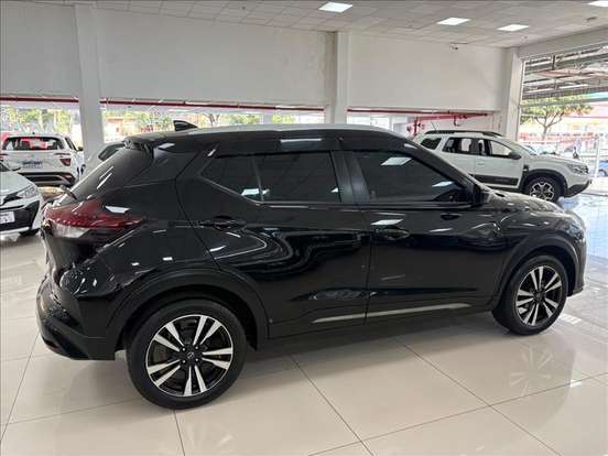 NISSAN-KICKS-2024