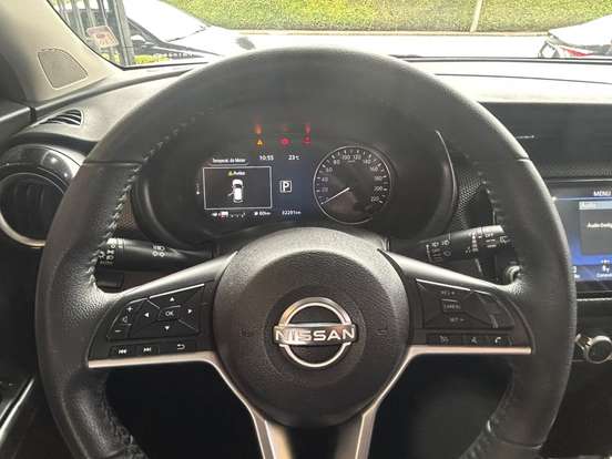 NISSAN-KICKS-2023